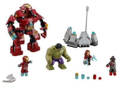 giant lego hulkbuster